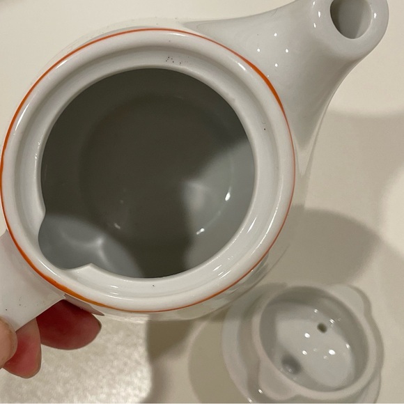 🥳BOGO! VTG Mini Sanka Coffee Pot w Lid. Excellent vintage condition. Rare! - Picture 5 of 9